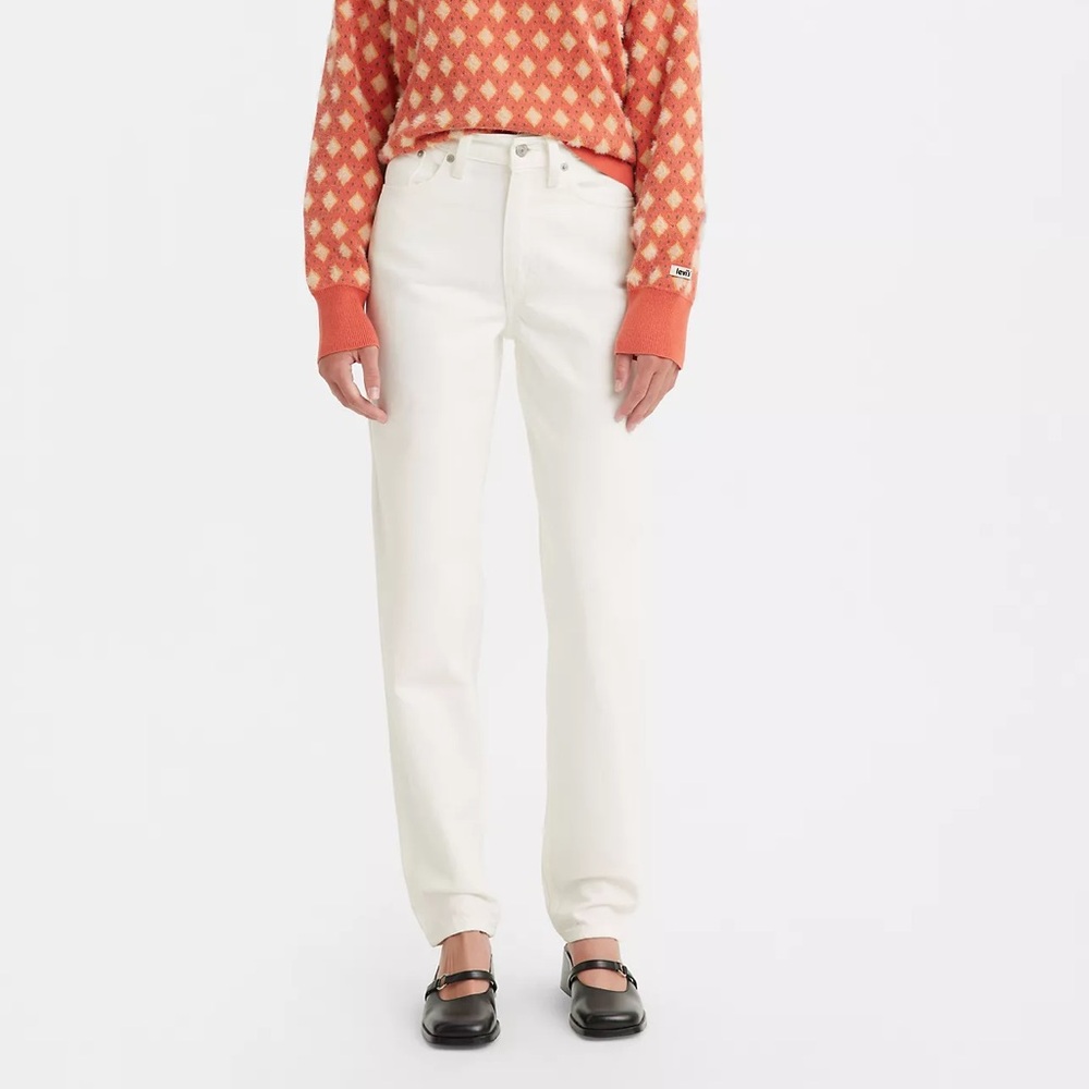 NWT LEVI’S 80S WHITE MOM JEANS SIZE 24 x 30